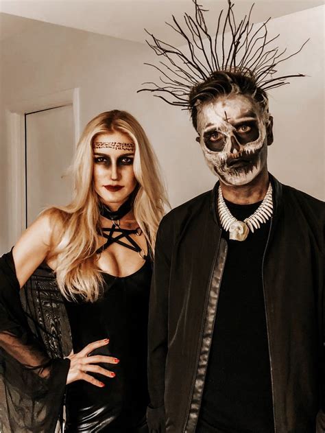 Witchy Elegance: Stylish Couples Costumes for Witches